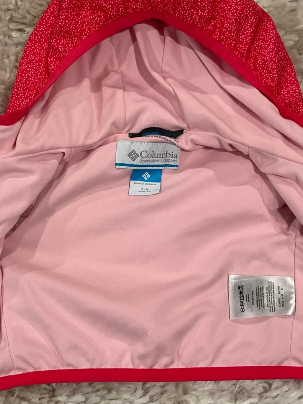 NWOT Columbia Coral Pink Hooded Jacket for Baby’s Size 3-6 Months